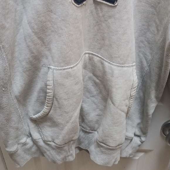 Abercrombie & Fitch Light Gray Hoodie with Red Accents - Picture 3 of 8